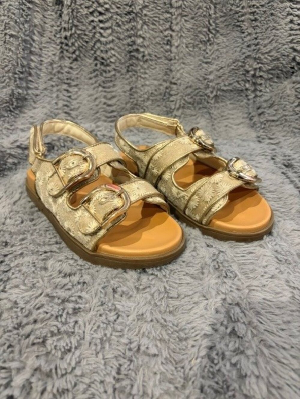 DV Dolce Vita Girls Allanie Floral Sandals size 3 EUC!
